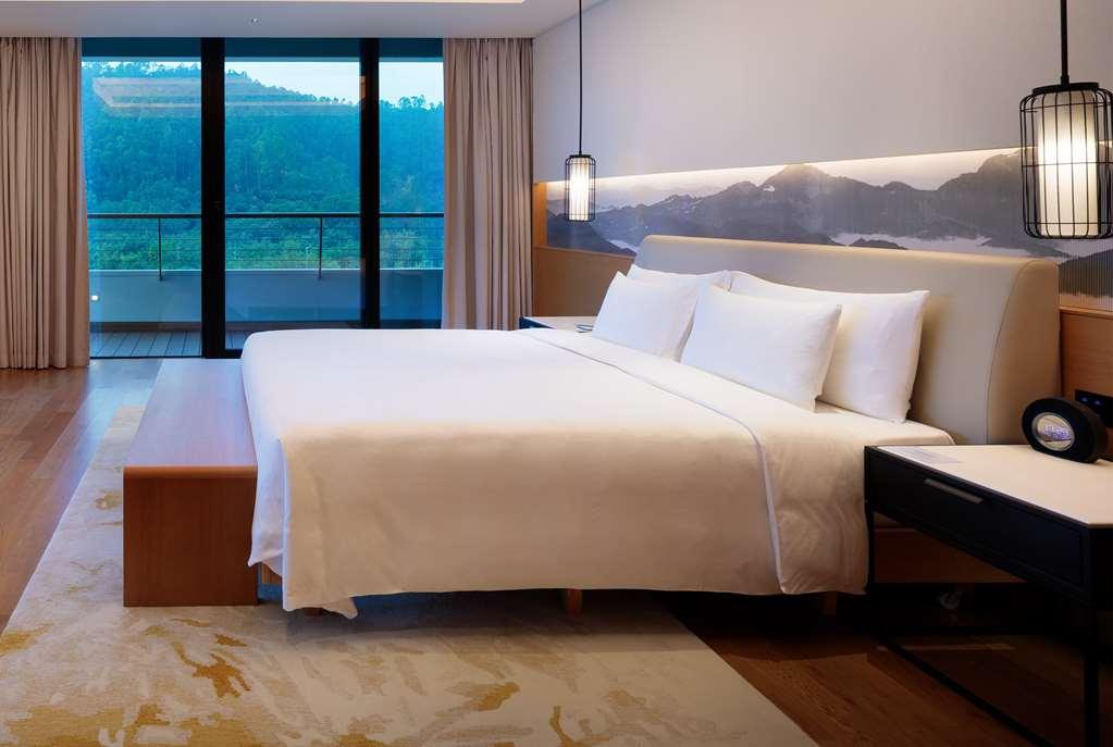 Ln Garden Hotel Nansha Quảng Châu Phòng bức ảnh