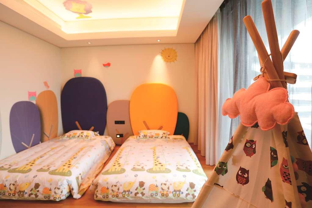Ln Garden Hotel Nansha Quảng Châu Phòng bức ảnh